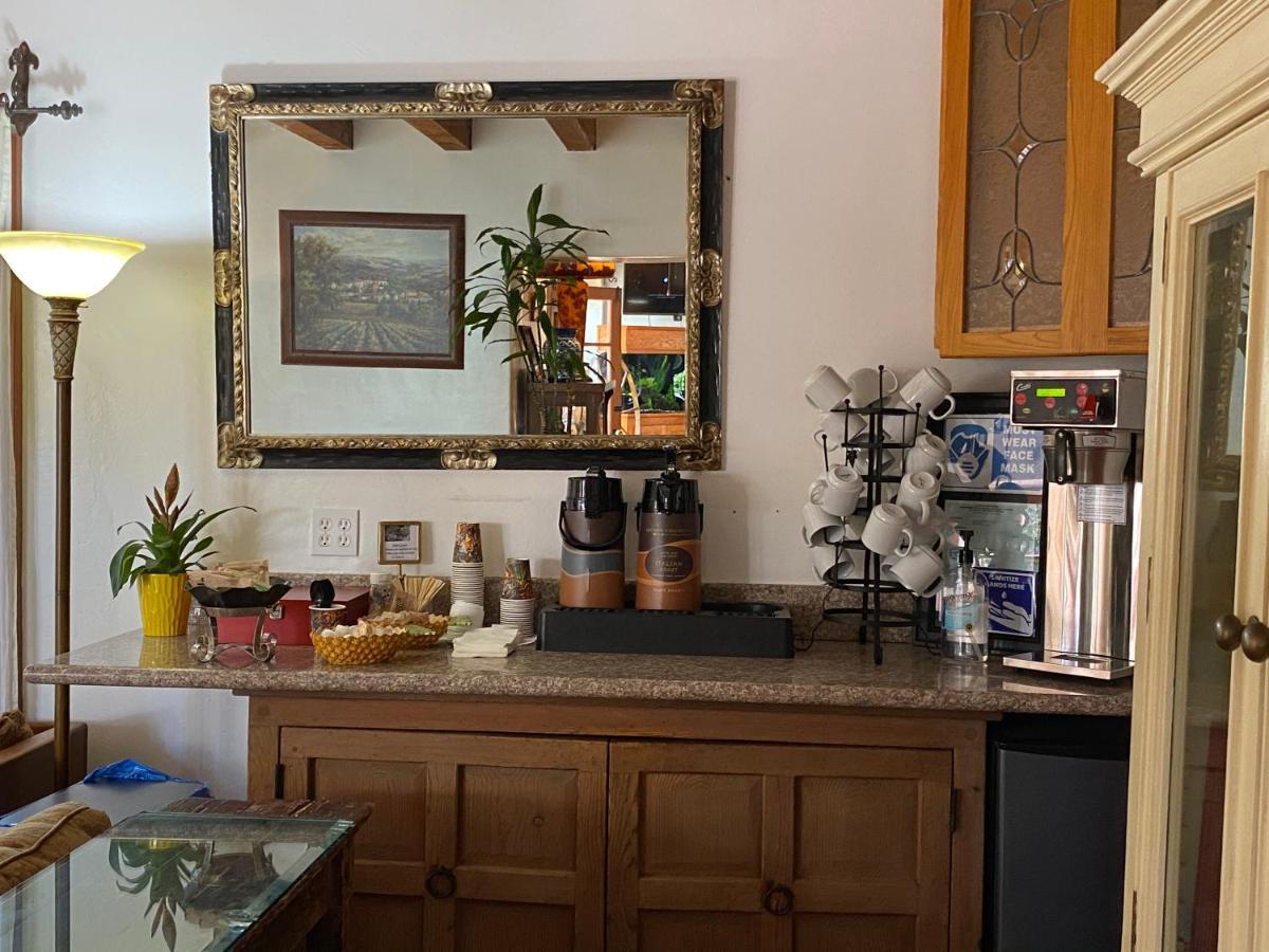 Villa Rosa Inn 산타 바바라 외부 사진