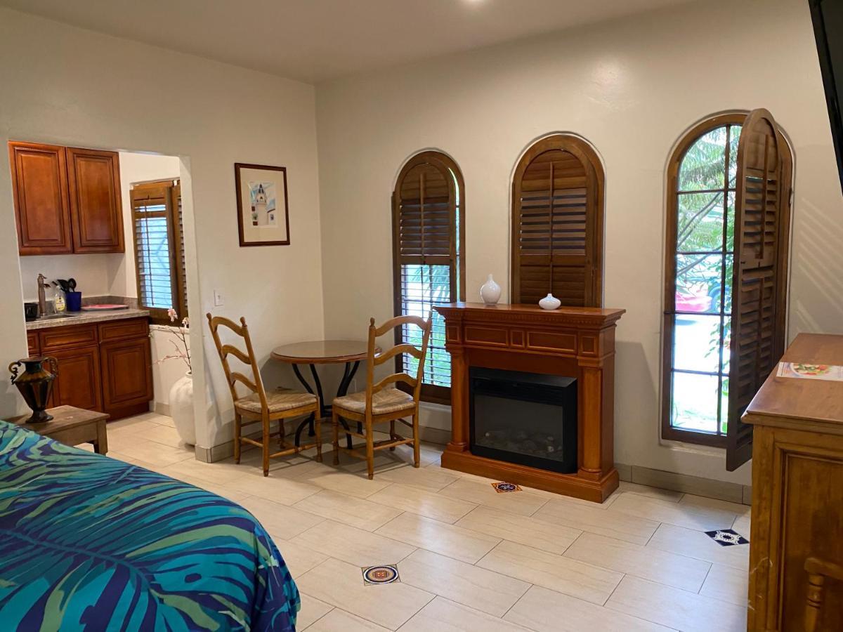 Villa Rosa Inn 산타 바바라 외부 사진