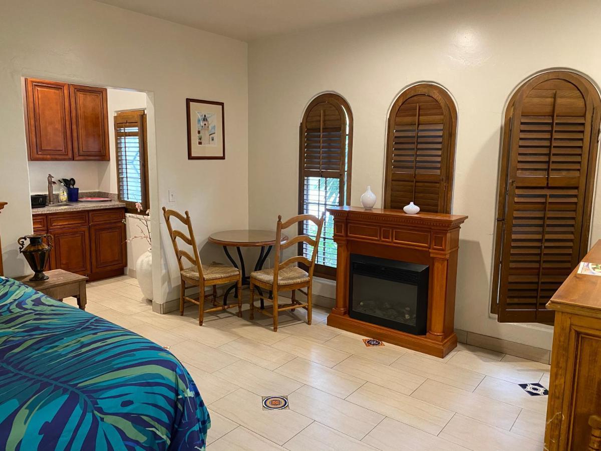 Villa Rosa Inn 산타 바바라 외부 사진